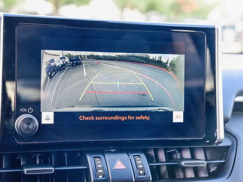 Certified 2024 Toyota RAV4 XLE Premium image 30