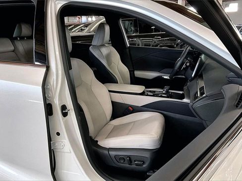 Certified 2023 Lexus RX 350 Premium Plus w/ Cold Area Package image 29