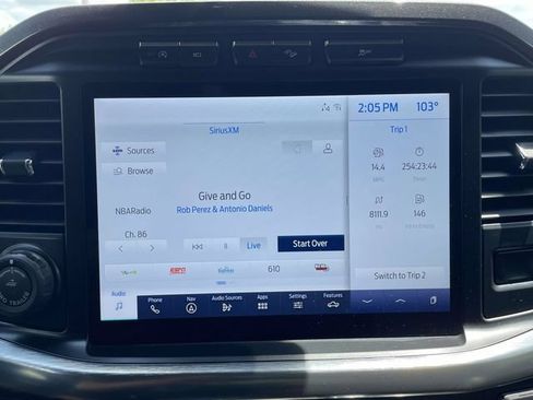 Used 2021 Ford F150 Lariat w/ Equipment Group 502A High AWD/4WD image 19