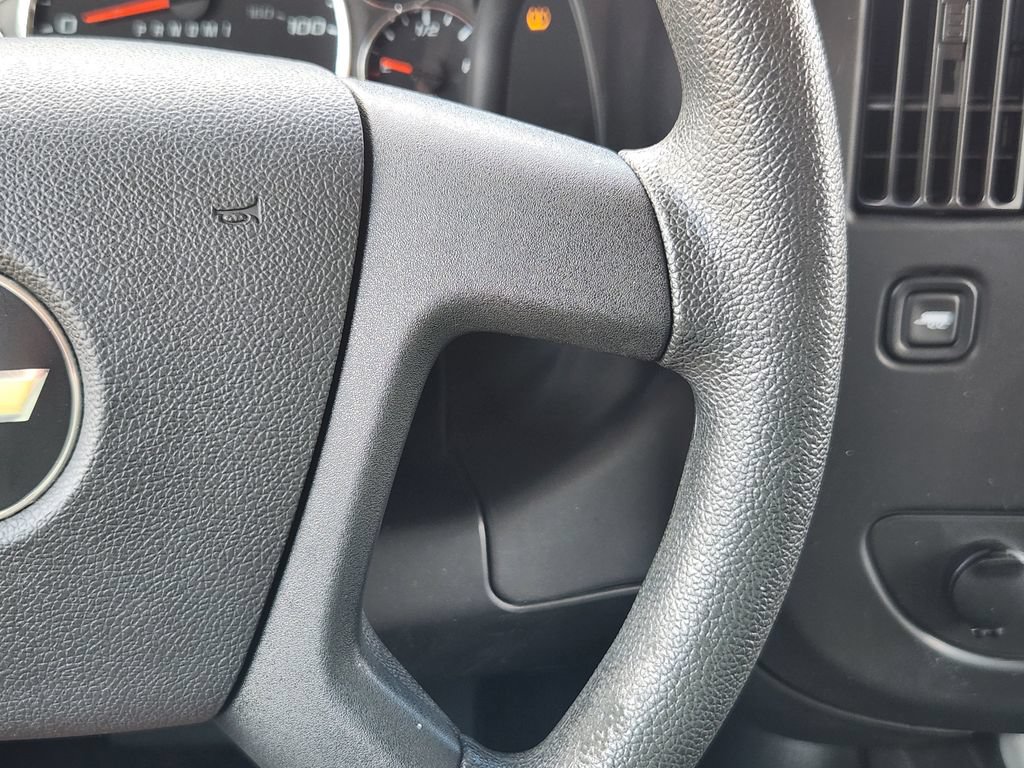 Used 2019 Chevrolet Express 3500 LT w/ LT Preferred Equipment Group RWD image 16