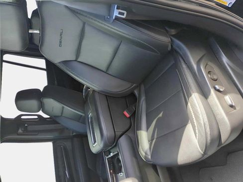 Used 2022 GMC Yukon XL Denali w/ Max Trailering Package image 27