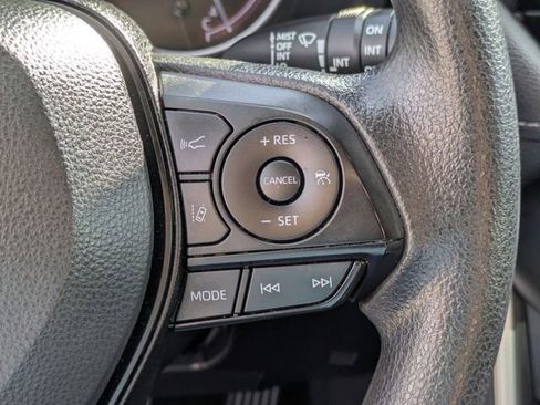 Used 2023 Toyota RAV4 XLE image 20