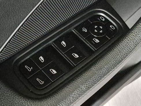 Used 2020 Porsche Panamera 4S AWD/4WD image 10
