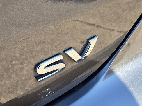 Used 2022 Nissan Kicks SV image 12