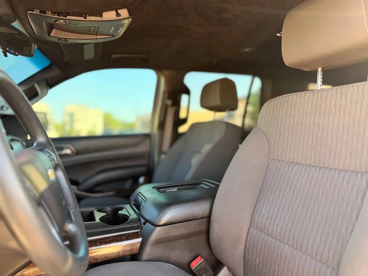 Used 2018 Chevrolet Tahoe 4WD image 23
