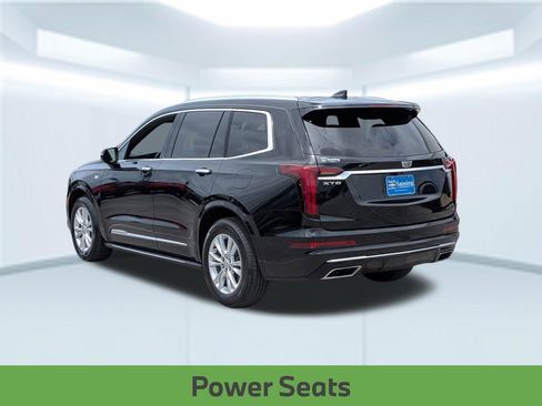 Used 2023 Cadillac XT6 Luxury FWD image 4