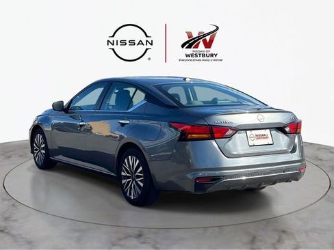 Certified 2024 Nissan Altima 2.5 SV FWD image 6