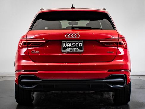 Used 2022 Audi Q3 2.0T Premium Plus image 10