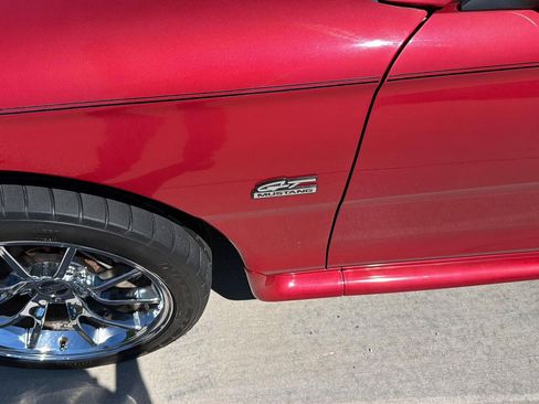 Used 1995 Ford Mustang GT RWD image 19