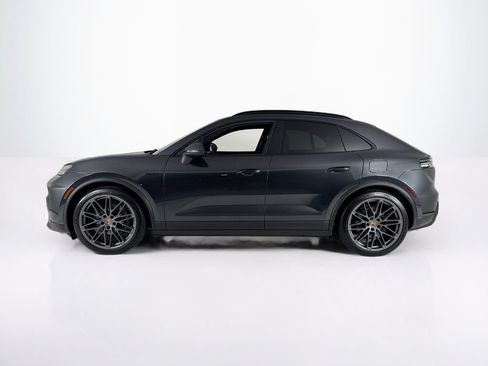 Certified 2024 Porsche Macan 4 Electric AWD/4WD image 2