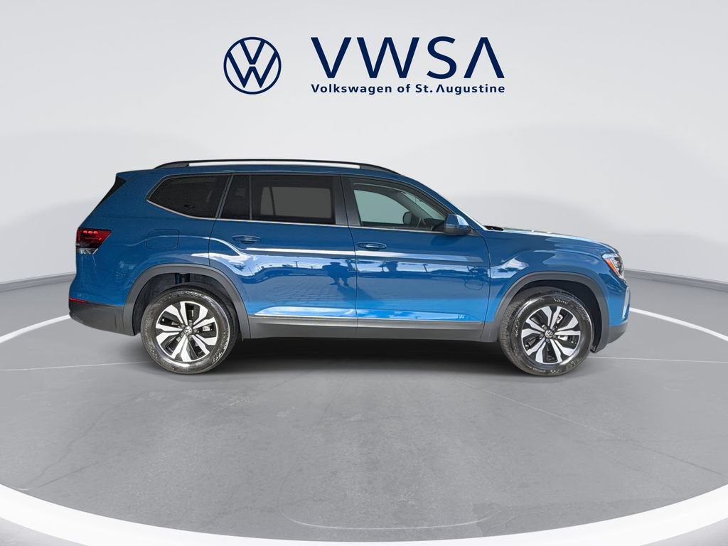 Certified 2026 Volkswagen Atlas SE FWD image 8