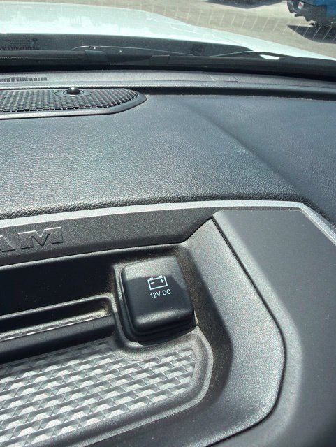 Used 2024 RAM 3500 Tradesman w/ Chrome Appearance Group AWD/4WD image 36