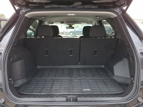 Used 2022 Chevrolet Equinox LT image 28