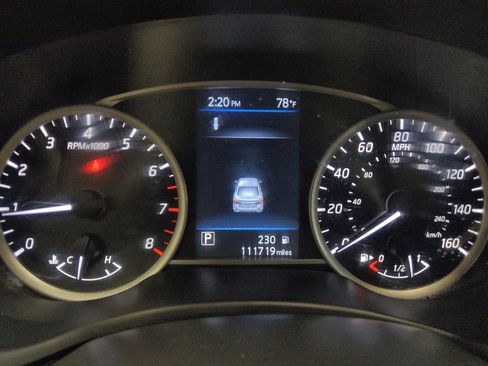 Used 2019 Nissan Sentra SR FWD image 23