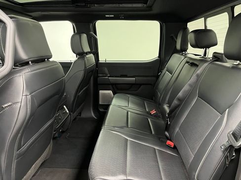 Used 2025 Ford F150 Lariat w/ Equipment Group 502A High AWD/4WD image 46
