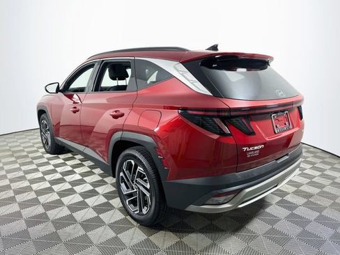 Used 2025 Hyundai Tucson Limited AWD/4WD image 5