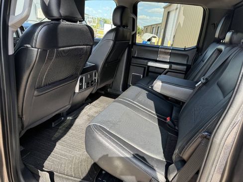 Used 2019 Ford F250 Lariat w/ Lariat Value Package AWD/4WD image 16