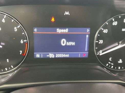 Used 2023 Buick Envision Preferred image 26