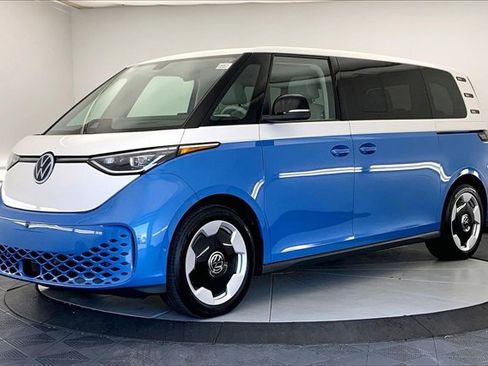 New 2025 Volkswagen ID. Buzz Pro S Plus image 2