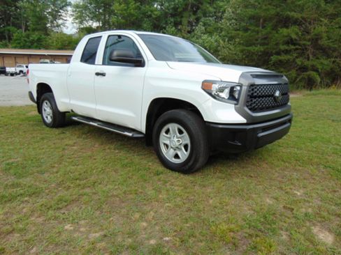 Used 2020 Toyota Tundra SR AWD/4WD image 22