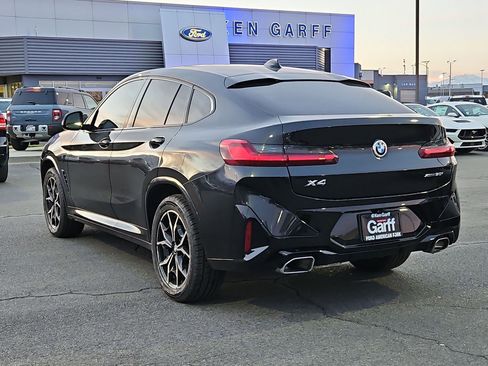 Used 2023 BMW X4 xDrive30i w/ M Sport Package image 8