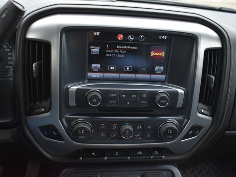 Used 2014 GMC Sierra 1500 SLT w/ SLT Crew Cab Value Package AWD/4WD image 27