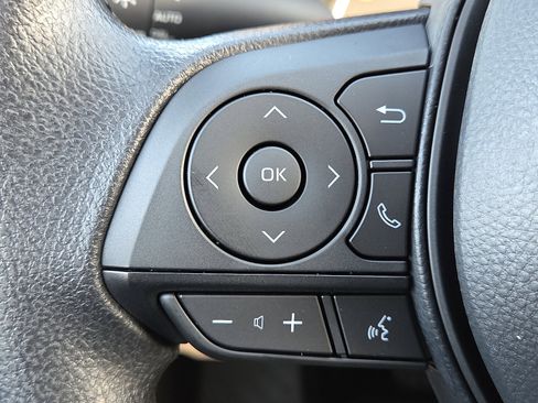 New 2025 Toyota RAV4 XLE image 12