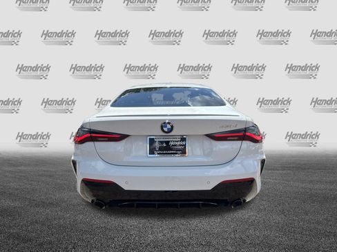 Used 2026 BMW 430i Coupe w/ M Sport Package RWD image 8