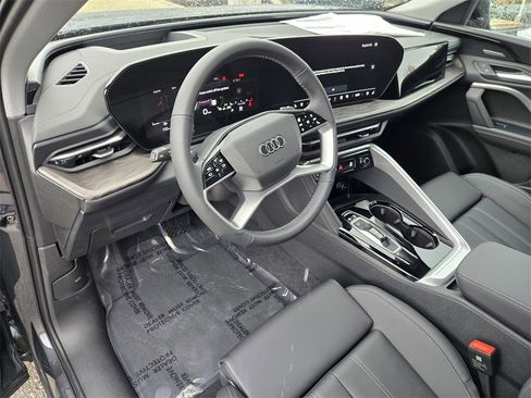 New 2025 Audi Q5 2.0T Premium Plus image 19