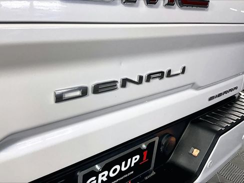 Used 2024 GMC Sierra 2500 Denali w/ Denali Reserve Package AWD/4WD image 10