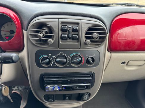 Used 2002 Chrysler PT Cruiser Limited FWD image 12