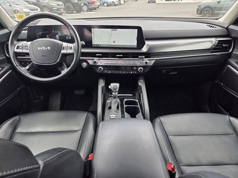 Used 2025 Kia Telluride S FWD image 12