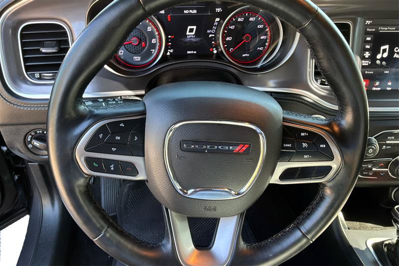 Used 2022 Dodge Charger SXT w/ Plus Group RWD image 16
