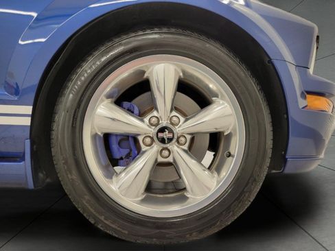 Used 2008 Ford Mustang GT RWD image 4