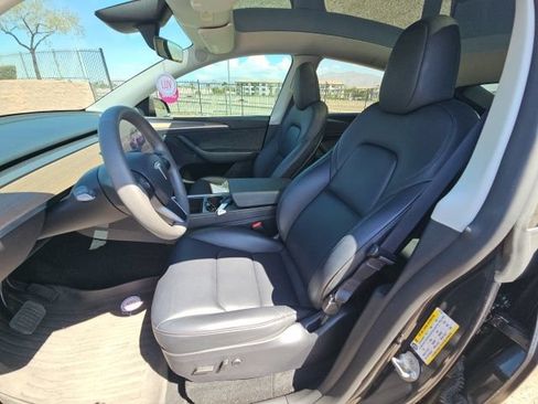 Used 2025 Tesla Model Y Long Range RWD image 7