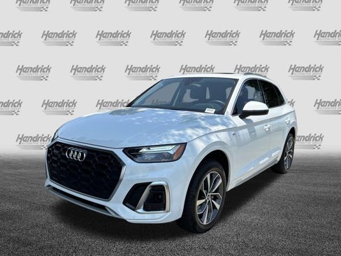 Used 2023 Audi Q5 2.0T Premium Plus w/ Premium Plus Package AWD/4WD image 6