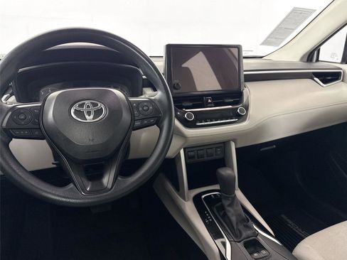 Certified 2024 Toyota Corolla Cross L FWD image 29