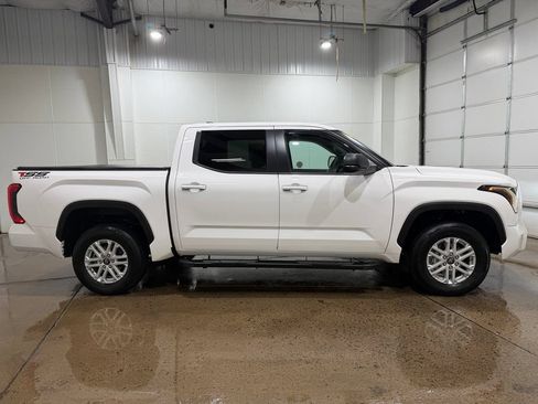 Used 2025 Toyota Tundra SR5 AWD/4WD image 3