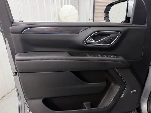 Used 2024 Chevrolet Tahoe RST w/ Luxury Package RWD image 12