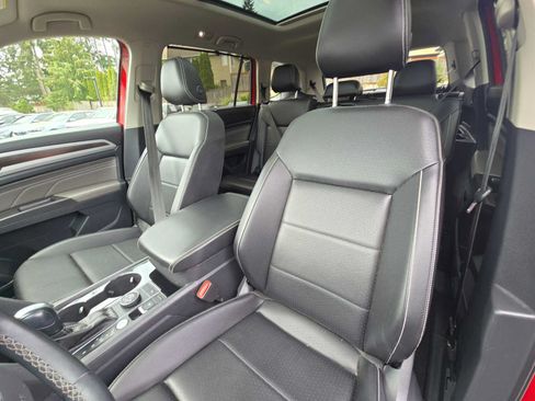 Used 2023 Volkswagen Atlas SE AWD/4WD image 22
