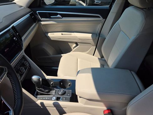 Certified 2023 Volkswagen Atlas SE AWD/4WD image 38