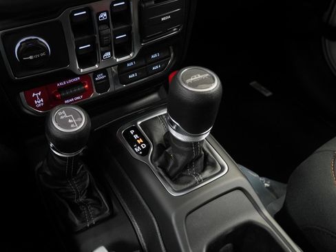 New 2026 Jeep Gladiator Mojave w/ Safety Group image 26