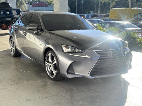 Used 2018 Lexus IS 300 w/ Premium Package image 9
