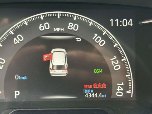 Used 2024 Toyota RAV4 XLE image 25