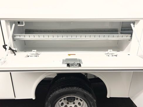 New 2026 Ford Transit 350 DRW w/ Exterior Upgrade Package image 29