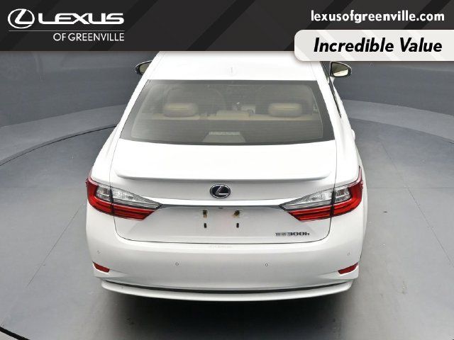 Used 2017 Lexus ES 300h w/ Luxury Package FWD image 50