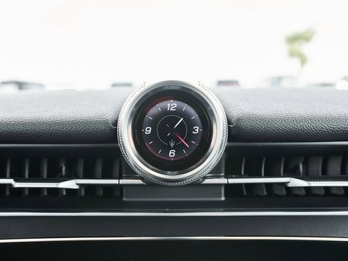 Used 2023 Maserati Grecale GT image 60