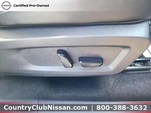 Certified 2025 Nissan Murano SL AWD/4WD image 33
