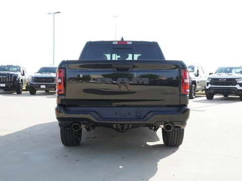 New 2026 RAM 1500 Express AWD/4WD image 8