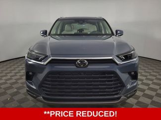 Used 2026 Toyota Grand Highlander Limited video 2